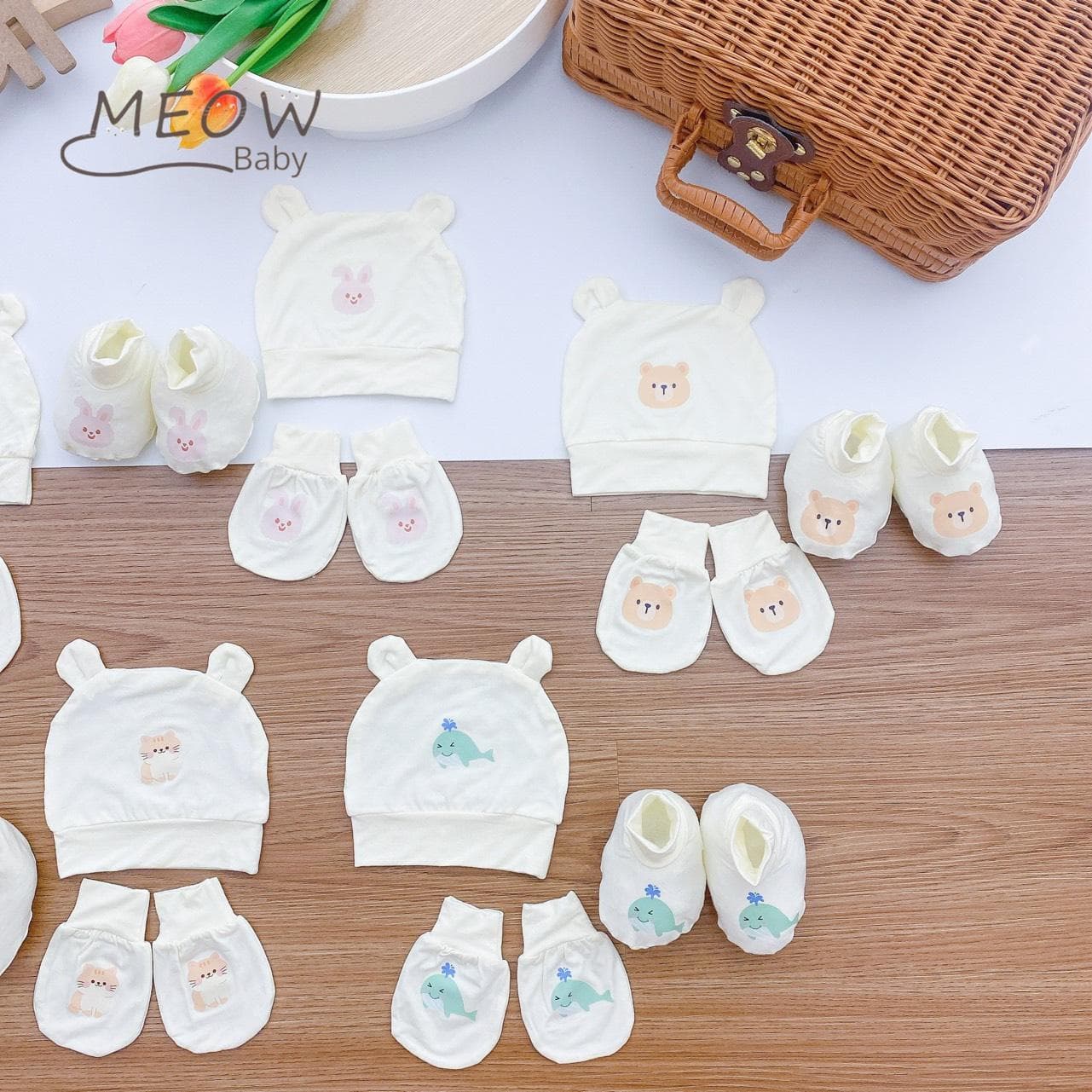 Sét Mũ, Bao Tay, chân vải Peptit Cao Cấp Siêu Mềm Mát cho bé 0-2 tháng Nền Kem HQ - ảnh 6