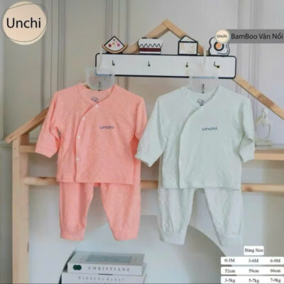 UD4 Bộ Dài Tay Unchi chất liệu Pettit Bambo thông hơi cho bé 3-9kg - Ảnh chính