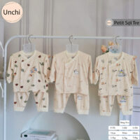 UD6 Bộ Dài tay Unchi nền kem họa tiết xinh chất liệu pettit bambo cho bé 3-9kg - Ảnh 2